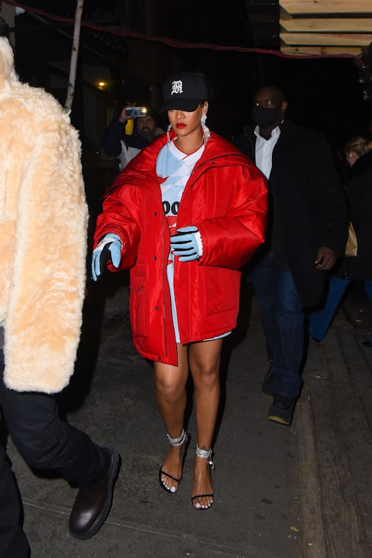 NEW YORK, NEW YORK - JANUARY 22: Rihanna is seen in SoHo on January 22, 2022 in New York City. (Phot...