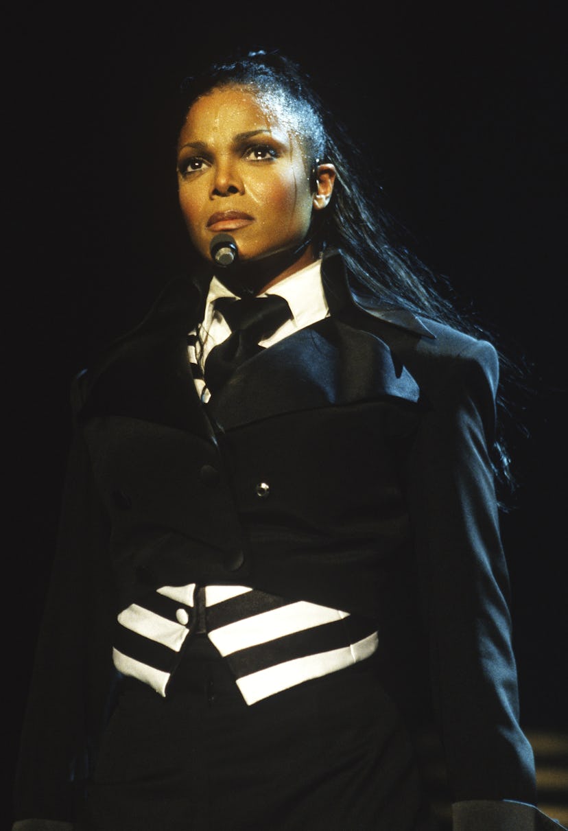 Janet Jackson performs at Shoreline Amphitheatre on August 26, 1998 in Mountain View, California. (P...