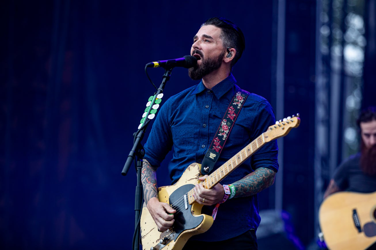 ATLANTA, GEORGIA - SEPTEMBER 18: Chris Carrabba of Dashboard Confessional performs on day 1 of Music...