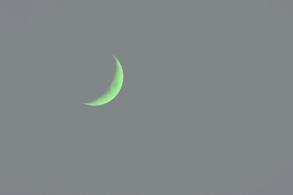 The February 2022 new moon in Aquarius, in green.