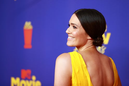 Though she's new to TikTok, Mandy Moore has wasted no time getting into the trending sounds. Photo v...