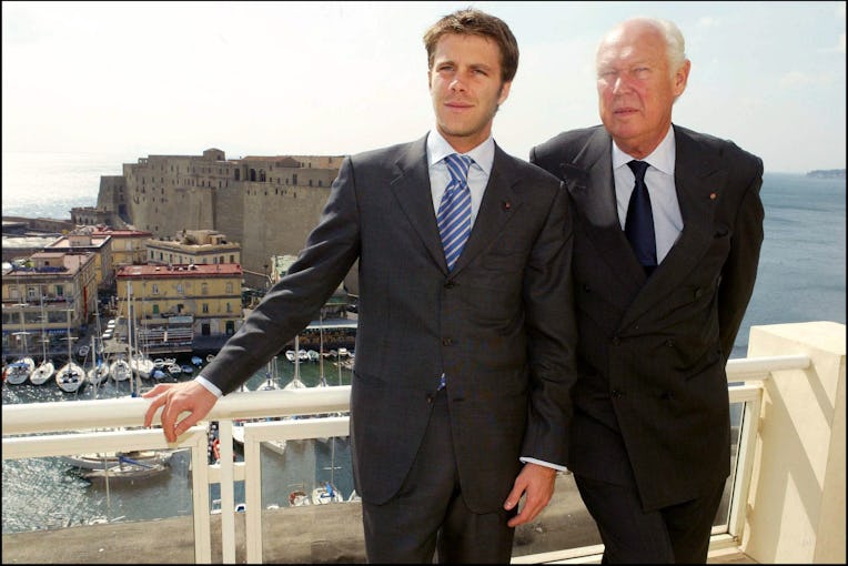 ITALY - MARCH 17:  Photocall the Savoy in Naples, Italy on March 17, 2003.  (Photo by Pool BENAINOUS...