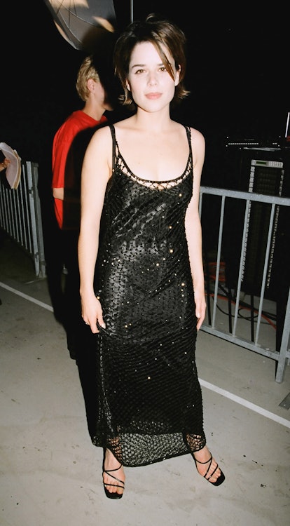 Neve Campbell during 1998 MTV Movie Awards in Los Angeles, California, United States. (Photo by Jeff...