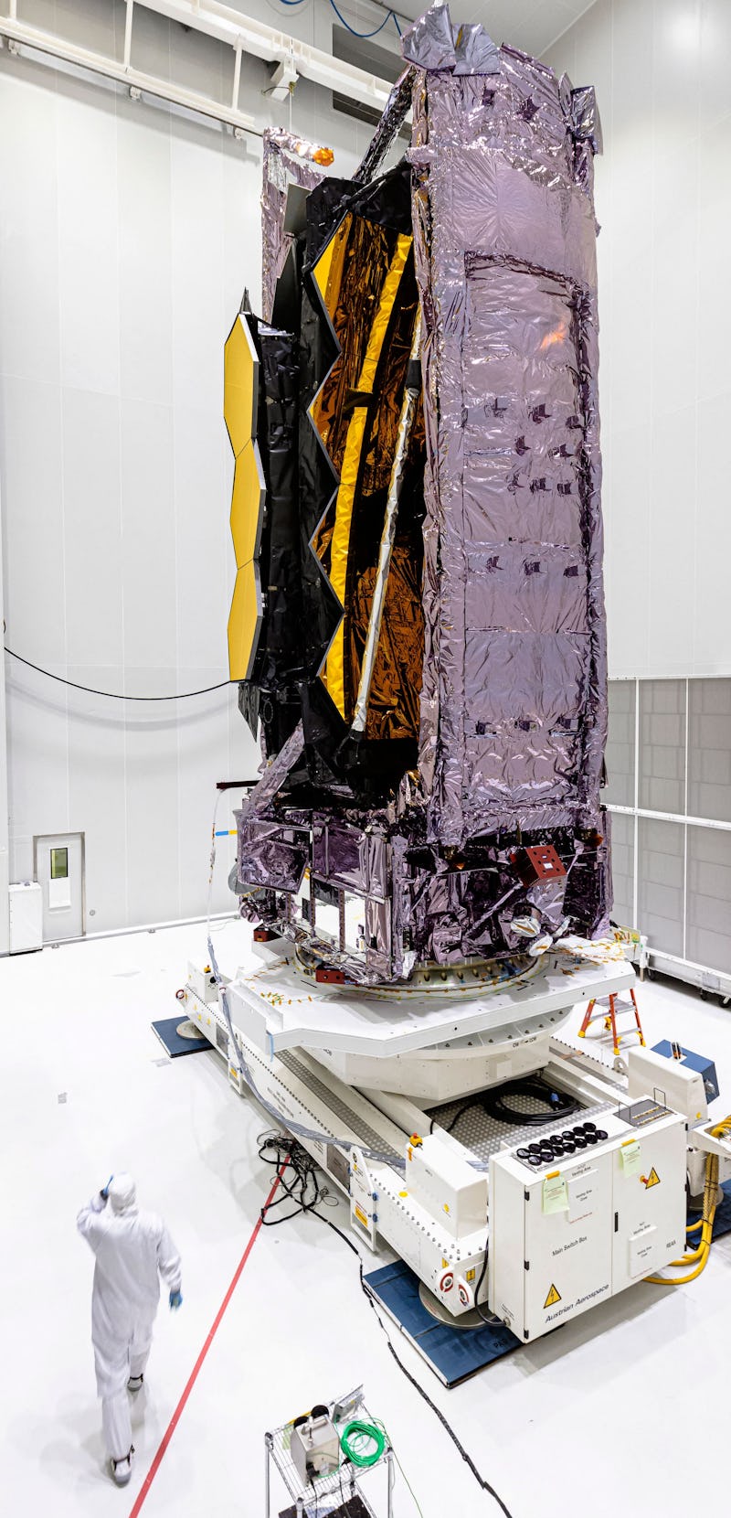 The James Webb Space Telescope stands in the S5 Payload Preparation Facility (EPCU-S5) at The Guiana...