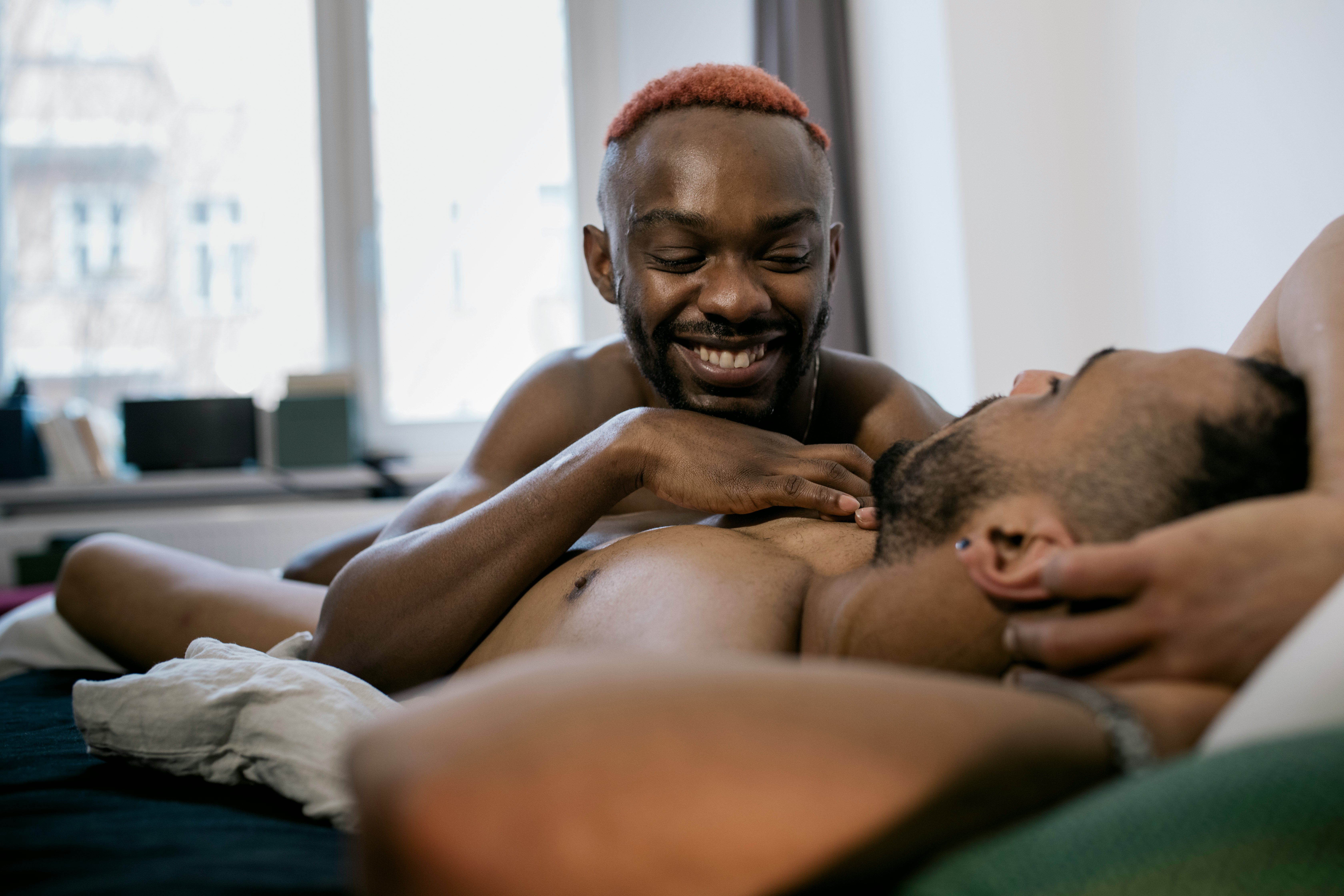 What Does The Male Orgasm Feel Like 10 Men Explain The Sensation