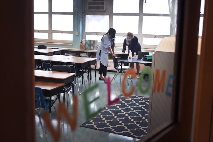 CHICAGO, ILLINOIS - SEPTEMBER 08: Jasmine Gilliam (L) and Lucy Baldwin, teachers at King Elementary ...