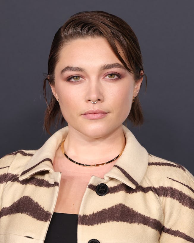 NEW YORK, NEW YORK - DECEMBER 05: Florence Pugh attends the world premierof Netflix