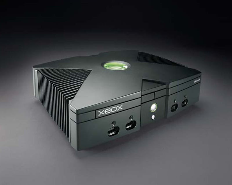 398408 02: Microsoft's Xbox video game console is on display in an undated photo. The Xbox advertise...