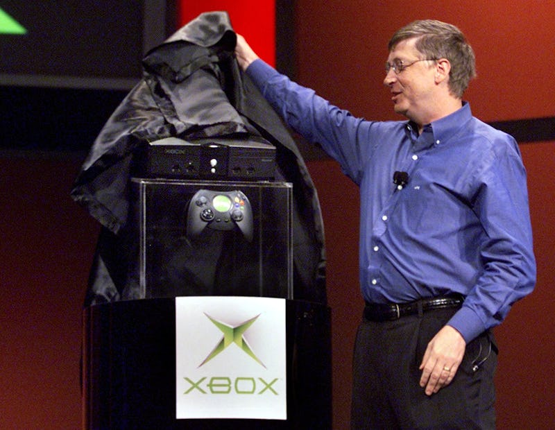 LAS VEGAS, :  Bill Gates, chairman and chief software architect of Microsoft, unveils the new Xbox v...