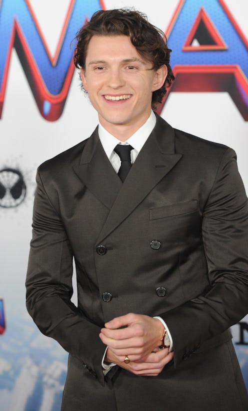 Tom Holland attends Sony Pictures "Spider-Man: No Way Home" Los Angeles Premiere 