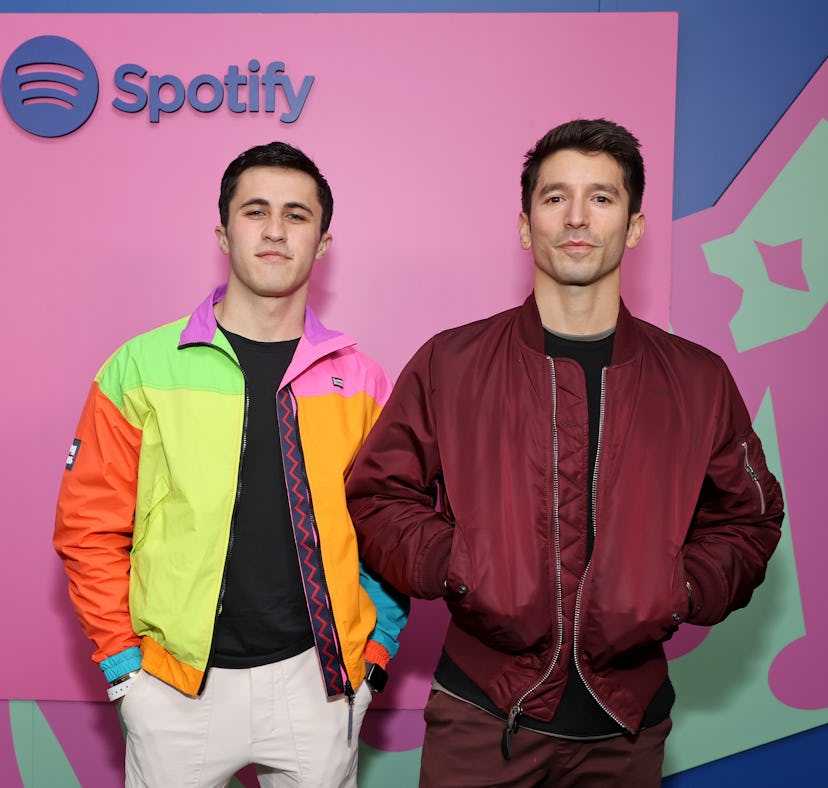 After two years of dating, TikTok stars Chris Olsen and Ian Paget have called it quits. And Twitter ...