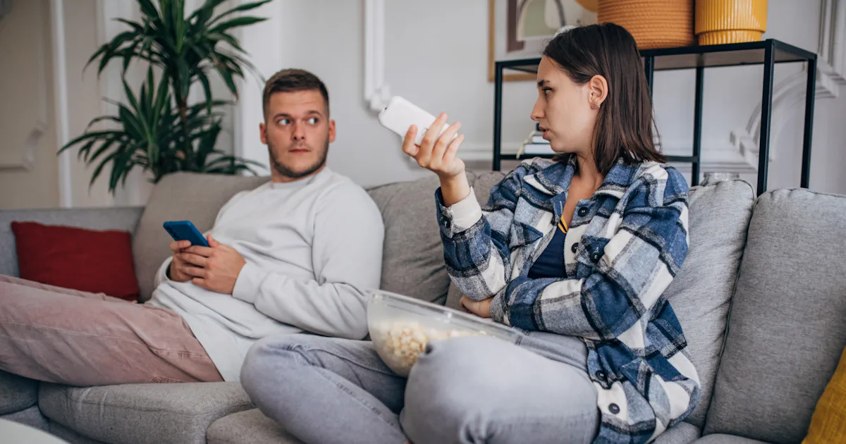 Phubbing Hurts Relationships — But There's An Obvious Fix