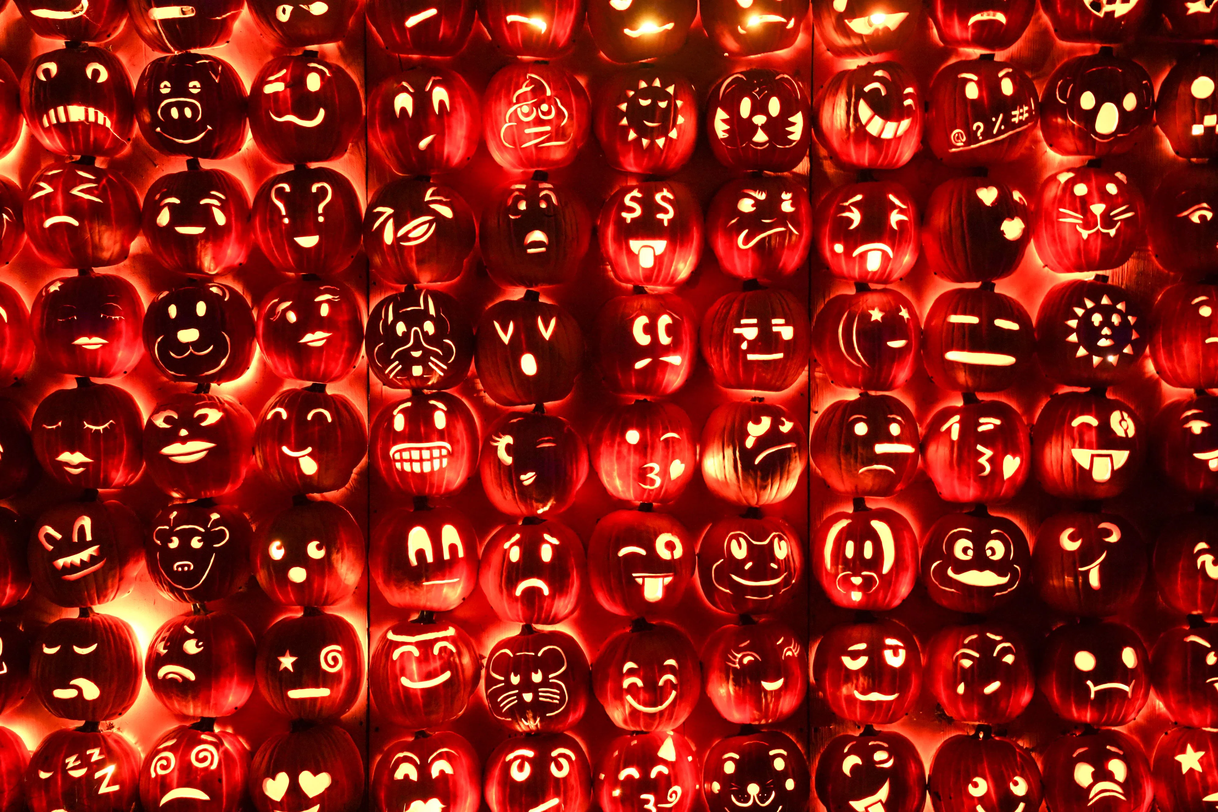 Jack-O'-Lantern Ideas For 2022, From Spooky To Sweet