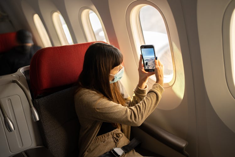 Essential money saving hacks for 2023 flights, according to travel experts.