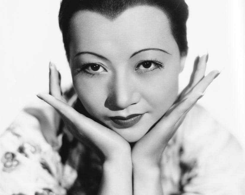 Actress Anna May Wong become the first Asian American film star in Hollywood.