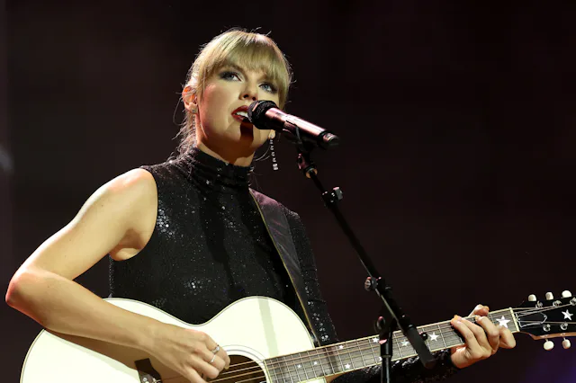 NSAI Songwriter-Artist of the Decade honoree, Taylor Swift performs onstage during NSAI 2022 Nashvil...