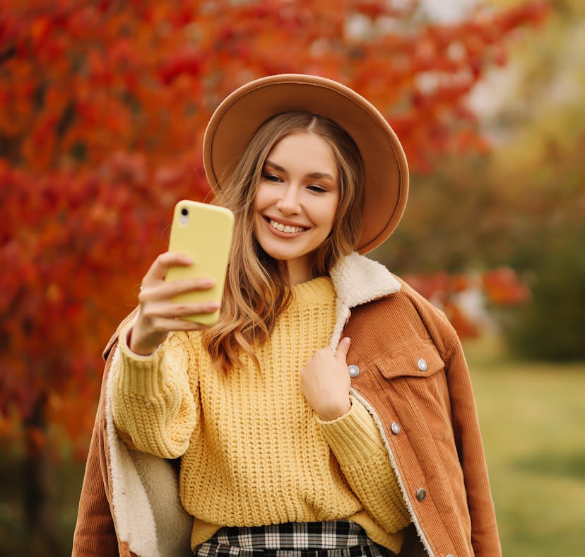 November Instagram Captions And Quotes For Cozy Fall Photos.