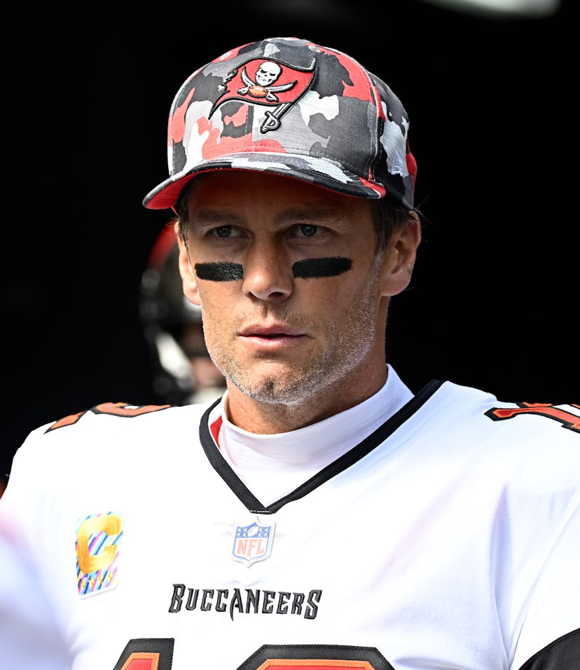 PITTSBURGH, PA - OCTOBER 16: Tampa Bay Buccaneers quarterback Tom Brady (12) looks on to the field...