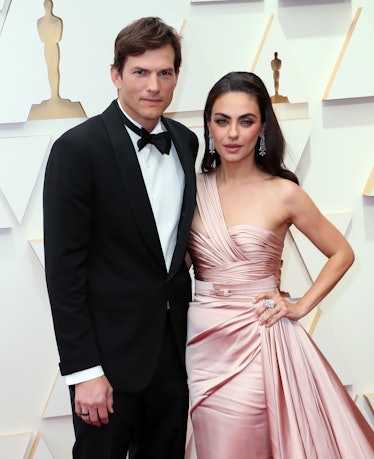 HOLLYWOOD, CALIFORNIA - MARCH 27: (L-R) Ashton Kutcher and Mila Kunis attend the 94th Annual Academy...