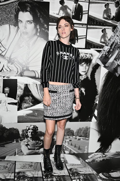 In Paris, Chanel Spring Summer 2023 Ready To Wear Show Celebrates Kristen  Stewart