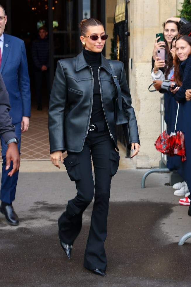 PARIS, FRANCE - SEPTEMBER 28: Hailey Bieber is seen leaving the Le Crillon Hotel on September 28, 20...