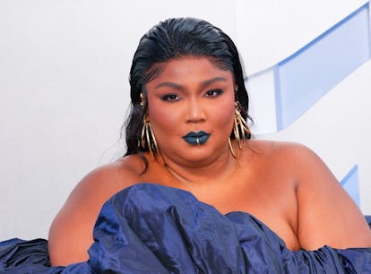 NEWARK, NEW JERSEY - AUGUST 28: Lizzo arrives at 2022 MTV VMAs at Prudential Center on August 28, 20...