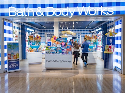 A Bath & Body Works store entrance which will soon have the Bath & Body Works Black Friday deals 202...