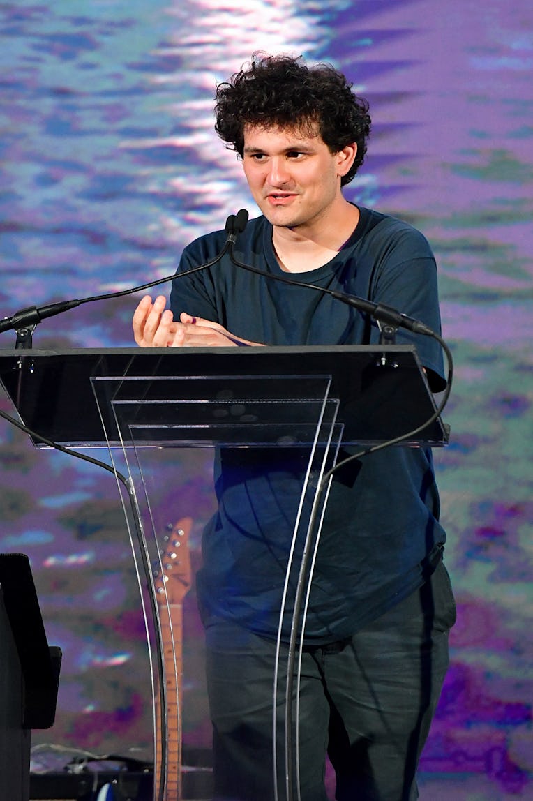 NEW YORK, NEW YORK - JUNE 23: Sam Bankman-Fried speaks onstage during the first annual Moonlight Gal...