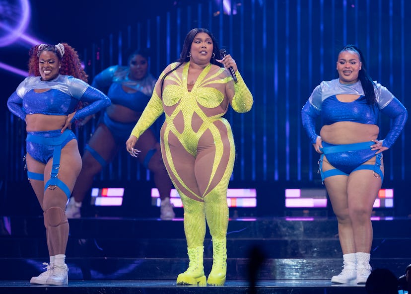 VANCOUVER, BRITISH COLUMBIA - NOVEMBER 07: Lizzo performs on stage during "The Special Tour" at Roge...