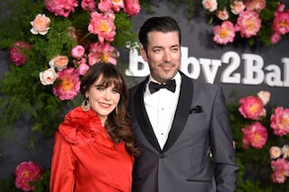 Zooey Deschanel and Jonathan Scott attend the 2022 Baby2Baby Gala presented by Paul Mitchell at Paci...