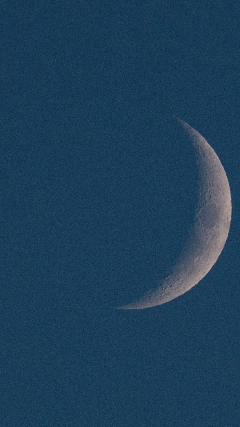 The November 2022 new moon arrives on Nov. 23.