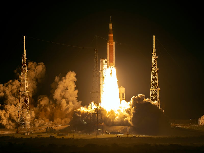 CAPE CANAVERAL, FLORIDA - NOVEMBER 16: NASA’s Artemis I Space Launch System (SLS) rocket, with the O...