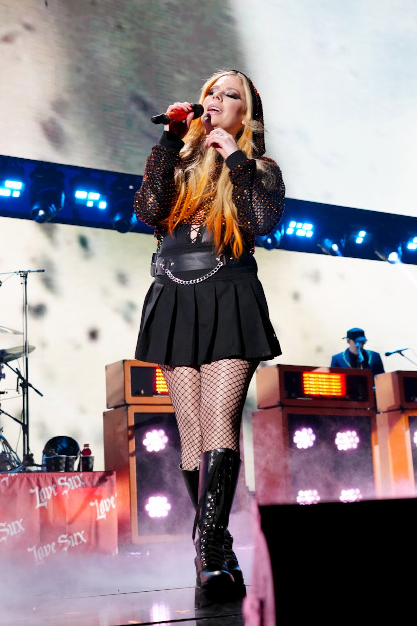 LAS VEGAS, NEVADA - SEPTEMBER 24: (FOR EDITORIAL USE ONLY) Avril Lavigne performs onstage during the...