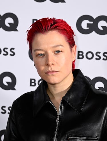 Emma D'Arcy Debuts Negroni Red Hair Emma D'Arcy Debuts Negroni Red Hair