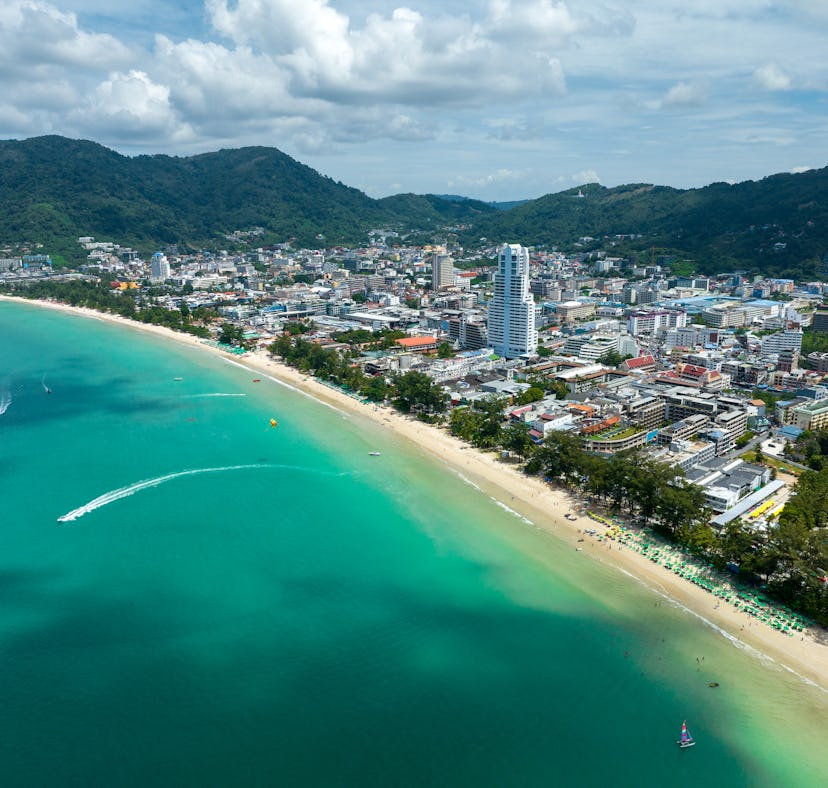 Expedia's Black Friday deals are up to 30% off flights and hotel rooms.