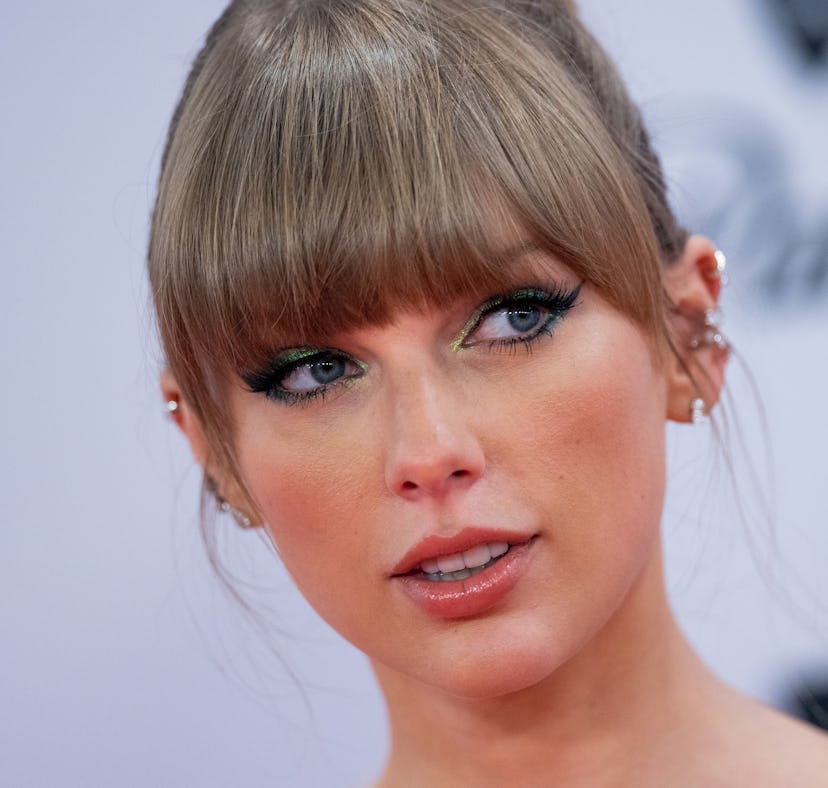 After several days, Taylor Swift has addressed the presale tickets debacle concerning Ticketmaster f...