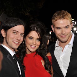 WESTWOOD, CA - NOVEMBER 16:  Actor Jackson Rathbone, actress Ashley Greene and actor Kellan Lutz arr...