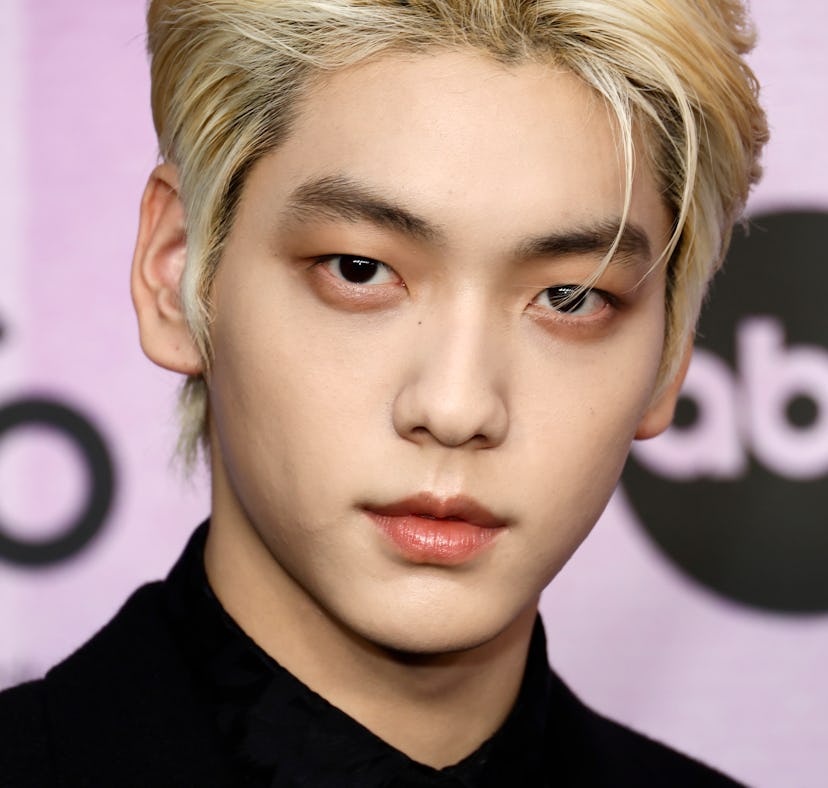 TXT's Soobin and Bebe Rexha shared the cutest Twitter exchange after the 2022 American Music Awards ...