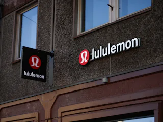 A Lululemon storefront where Lululemon's Pre-Black Friday 2022 sale will take place on Nov. 24, 2022...