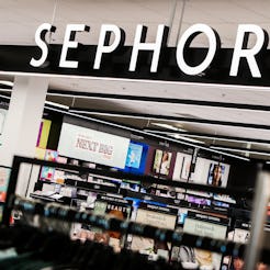 Here are details on Sephora's Black Friday 2022 sale aka Cyber Week, which includes deals for all me...