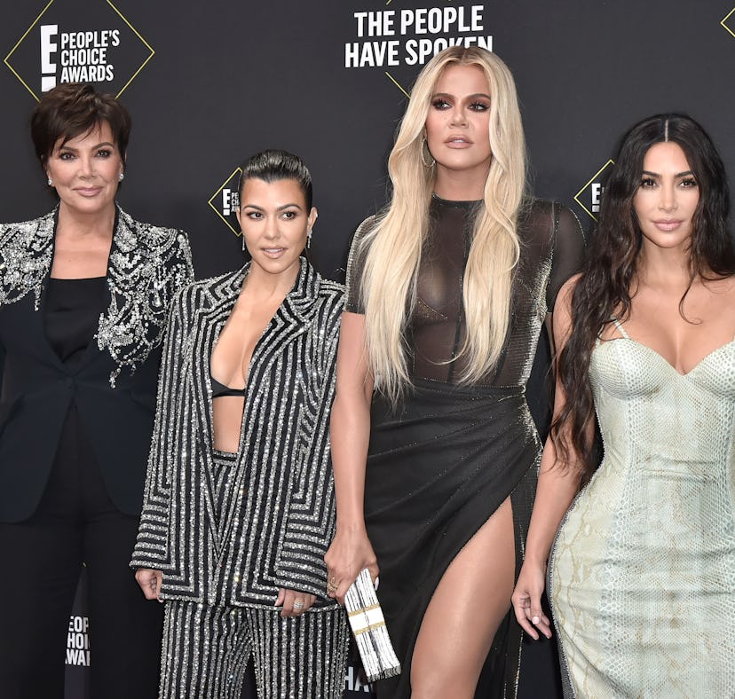 Here are the chances the Kardashians will share a 2022 family Christmas card.
