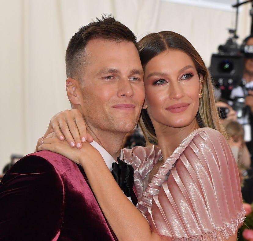 Gisele Bundchen left a sweet comment on Tom Brady's Instagram.