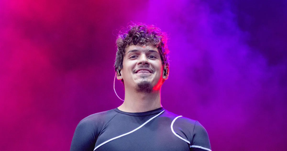 Omar Apollo Made It Quite Clear He's Not Queerbaiting