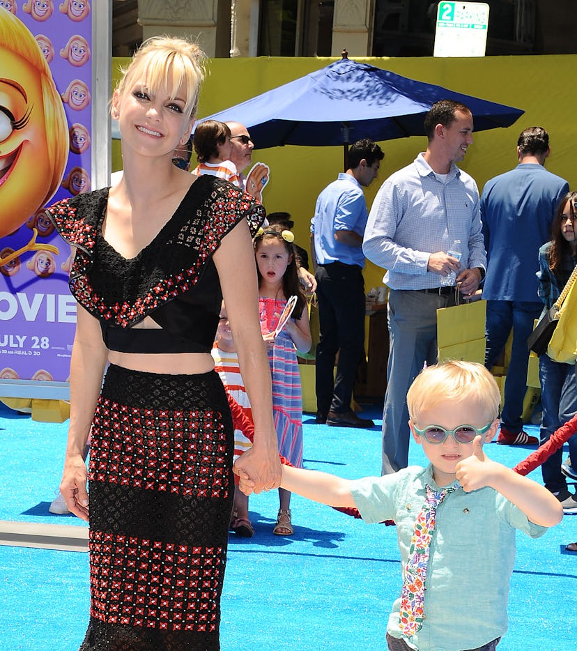 Anna Faris is finding her way as a stepmom.