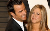 Actress Jennifer Aniston and Justin Theroux attend the Vanity Fair Oscar Party at Wallis Annenberg C...