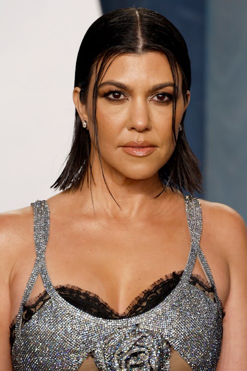 Kourtney Kardashian attends the 2022 Vanity Fair Oscar Party 
