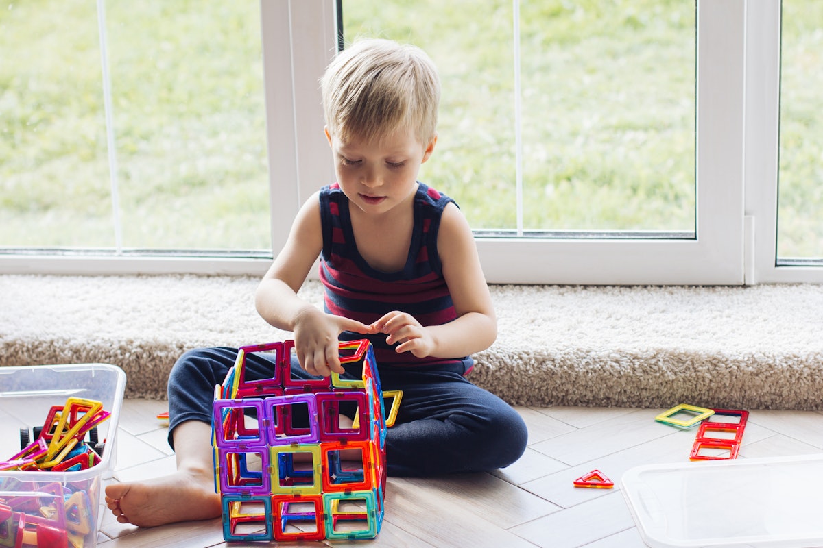 35 Top Toys For 3-Year-Olds To Play With