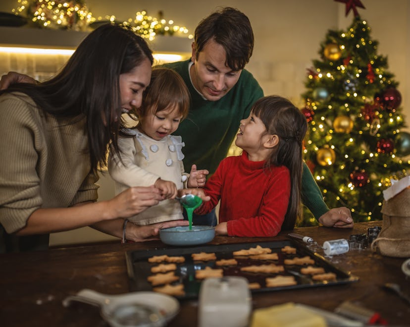 These advent calendar activities are perfect for celebrating Christmas.