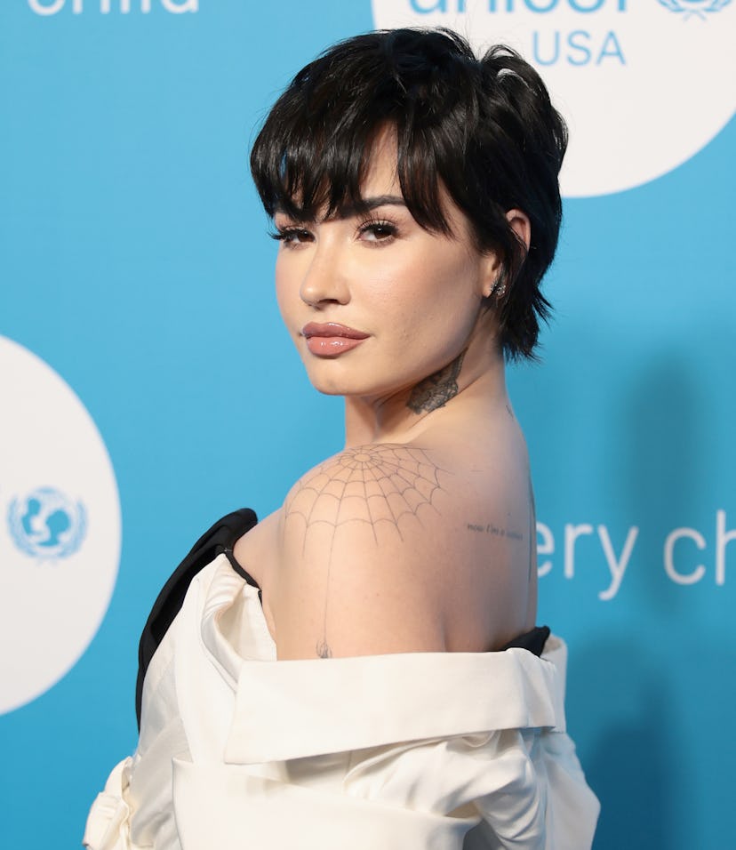Demi Lovato, with a bixie hair cut, attends the 2022 UNICEF Gala at The Glasshouse on November 29, 2...