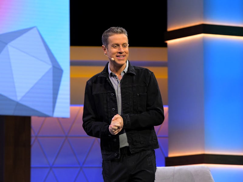 LOS ANGELES, CALIFORNIA - JUNE 12: Geoff Keighley speaks at the E3 Colisuem during E3 2019 at the No...